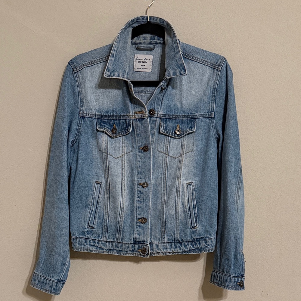 love tree Denim Women's Distressed Jean Jacket. Size L